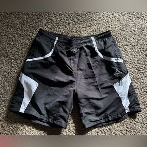 Adidas Originals Rekive Cutline Shorts
